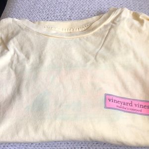 Vineyard vines T-shirt
